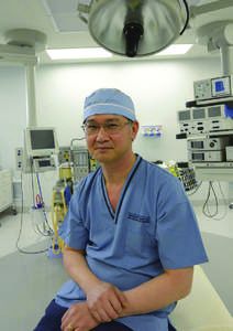 8  Swee Tan Originally from Malaysia If you’d told Swee Tan 34 years ago that he would one day become a ground-breaking plastic surgeon and cancer researcher