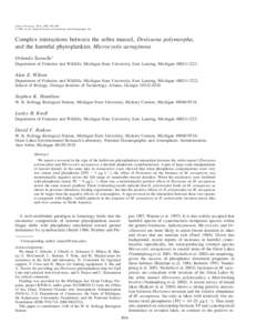 Limnol. Oceanogr., 50(3), 2005, 896–904 q 2005, by the American Society of Limnology and Oceanography, Inc. Complex interactions between the zebra mussel, Dreissena polymorpha, and the harmful phytoplankter, Microcysti