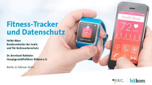 Data synchronization of health book between smartwatch and smartphone