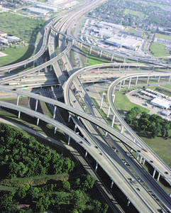 Sam Houston Parkway/Tollway, Beltway 8 Even before the alignment of Loop 610 had been finalized, the city of Houston was formulating plans for a second loop. It was a remarkable act of vision and foresight to recognize 