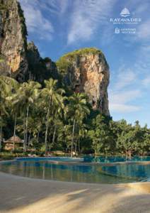 ayavadee liegt am Rande des National Marine Park in Krabi im Herzen der atemberaubenden Halbinsel Phranang in einer Kulisse aus grüner Vegetation, imposanten Kalksteinfelsen, weißen Sandstränden und der smaragdfarben